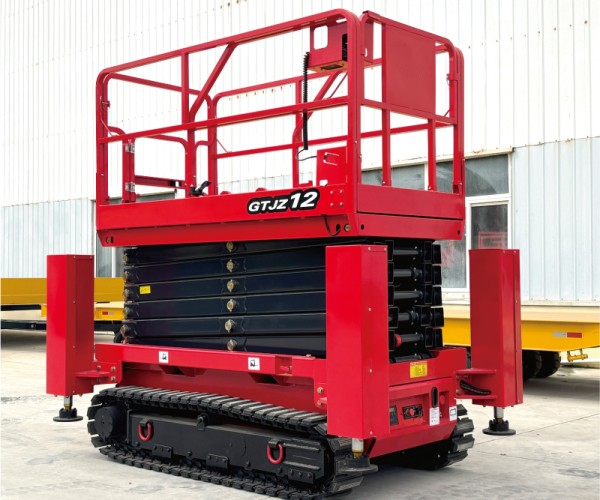 容县自行走升降机